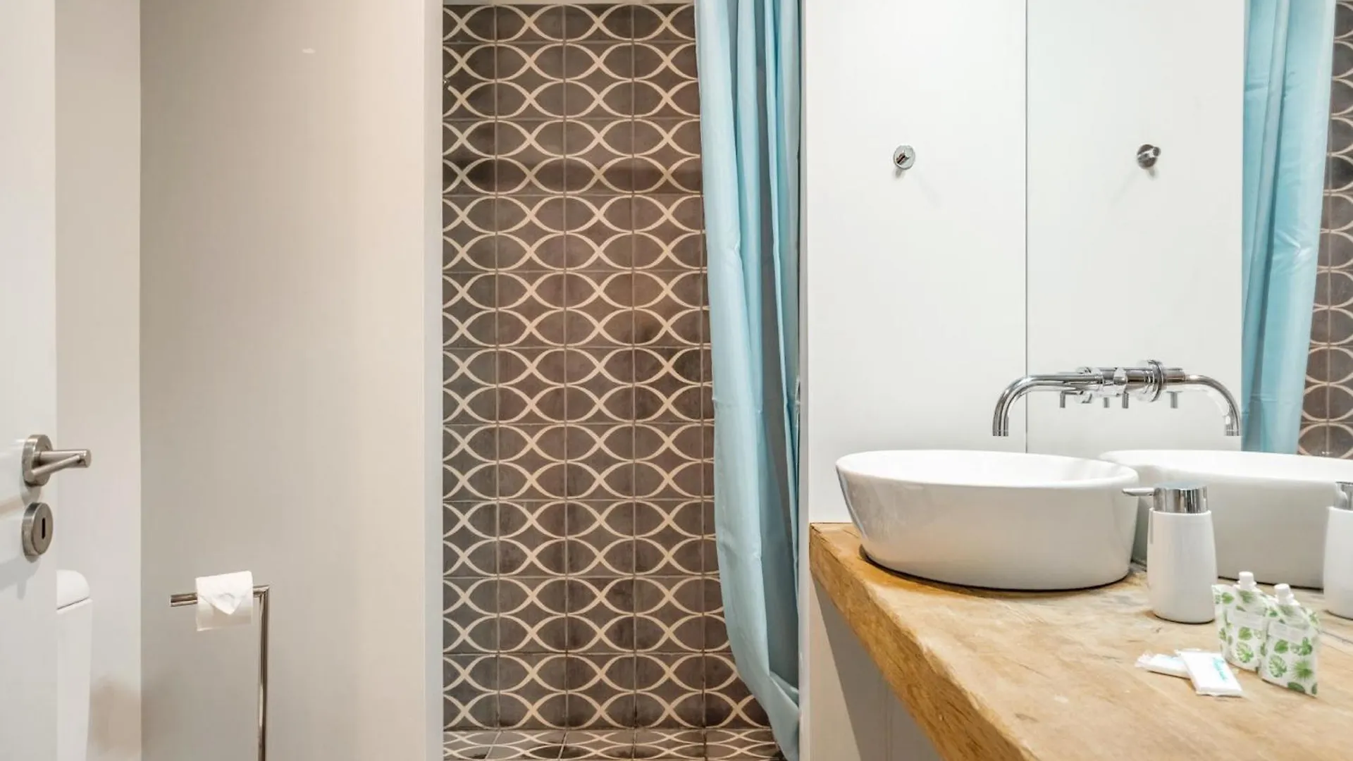 Apartment Akicity Cais Sodre Hope Lisbon