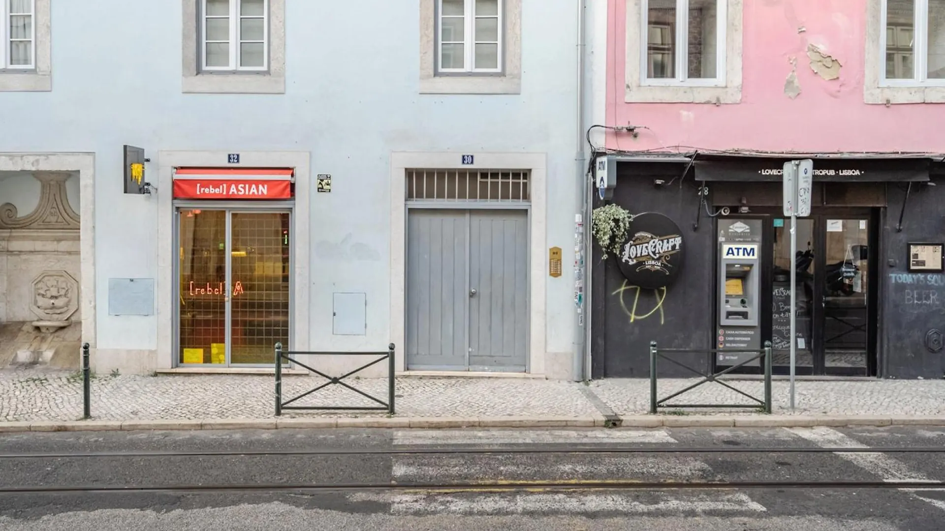 Akicity Cais Sodre Hope Lisbon